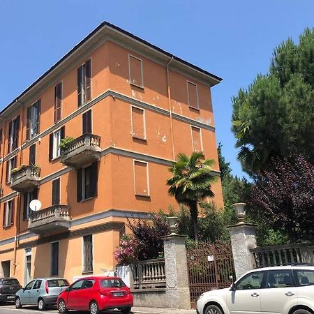 Mazzini Apartment Arona Eksteriør bilde